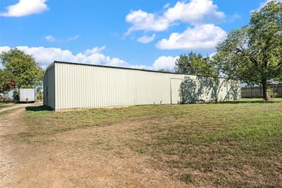1105 Beard Avenue, Robinson TX 76706 - Photo 2