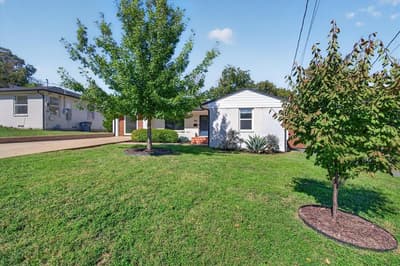 721 Owensons Drive, Dallas TX 75224 - Photo 2