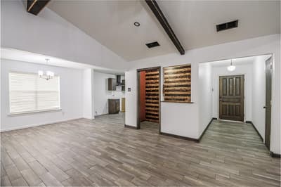 286 Larry Drive, Dallas TX 75137 - Photo 4