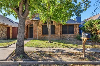 2434 Weatherby Drive, Mesquite TX 75181