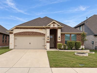658 Erin Hills Drive, Red Oak TX 75154