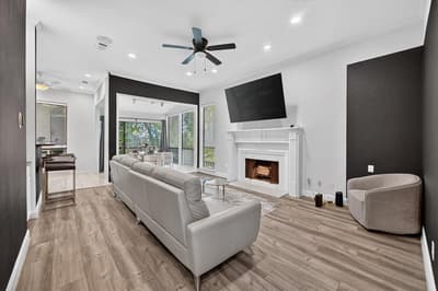 622 Crowley Road, Arlington TX 76012