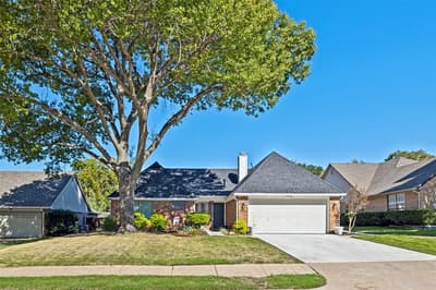 8205 Pacific Pearl Drive, Rowlett TX 75089