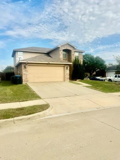 3826 Irish Setter Drive, Fort Worth TX 76123 - Photo 2