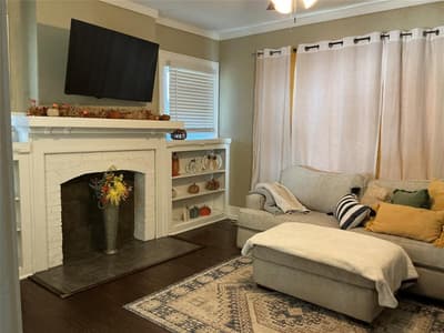 1812 Sycamore Avenue, Corsicana TX 75110 - Photo 2