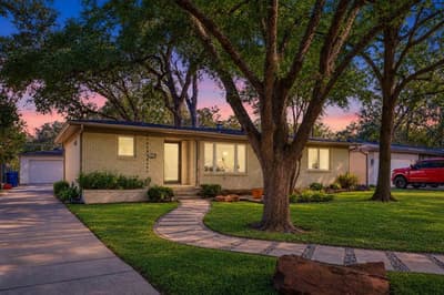 924 Sylvania Drive, Dallas TX 75218