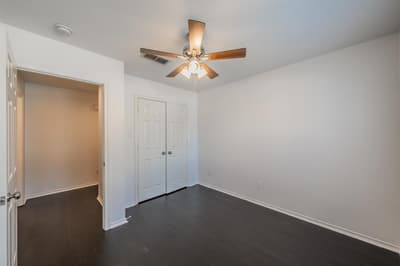 7924 Fox Chase Drive, Arlington TX 76001 - Photo 5