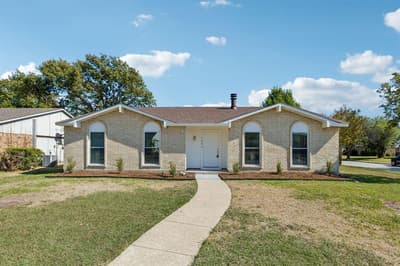 1902 Edna Smith Drive, Garland TX 75040