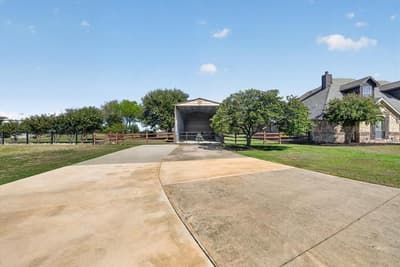 12720 Helen Road, Justin TX 76247 - Photo 3
