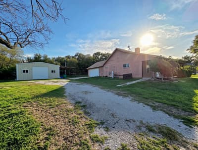 109 Live Oak Road, Springtown TX 76082 - Photo 3