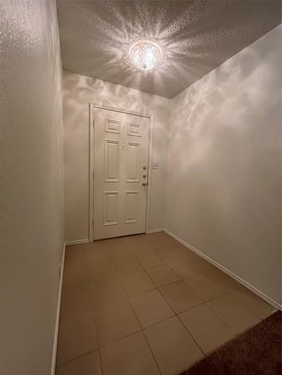 909 Greenbend Drive, Denton TX 76210 - Photo 4