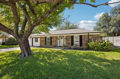 5521 Galway Lane, North Richland Hills TX 76180 - Photo 3