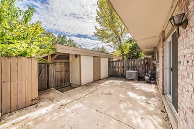 220 Westview Terrace, Arlington TX 76013 - Photo 5