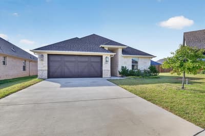 121 William Lane, Godley TX 76044