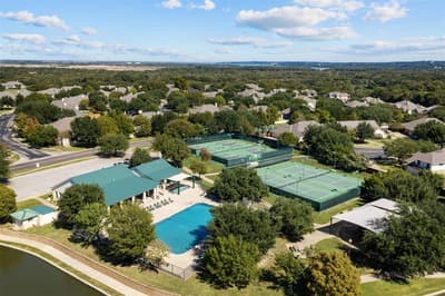 1117 Drummond Circle, Woodway TX 76712 - Photo 4