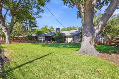 7806 Woodstone Lane, Dallas TX 75248 - Photo 2