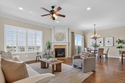 563 Rockingham Drive, Irving TX 75063 - Photo 3
