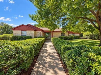 2532 Glencrest Drive, Fort Worth TX 76119