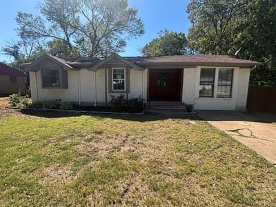 1910 Meadow Lane, Arlington TX 76010