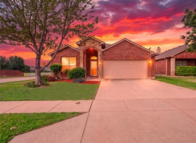 10901 Hawks Landing Road, Fort Worth TX 76052
