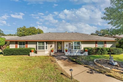 2407 Perryland Drive, Arlington TX 76013 - Photo 2