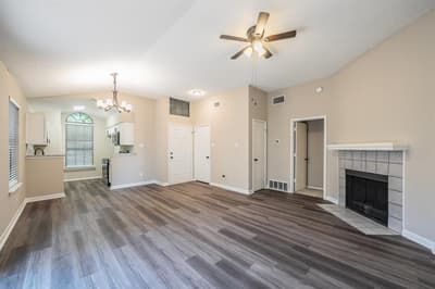 1521 Eastview Street, Fort Worth TX 76134 - Photo 5