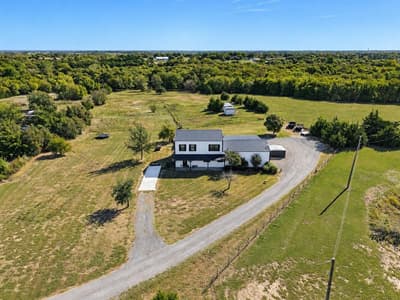 1265 County Road 4642, Trenton TX 75490