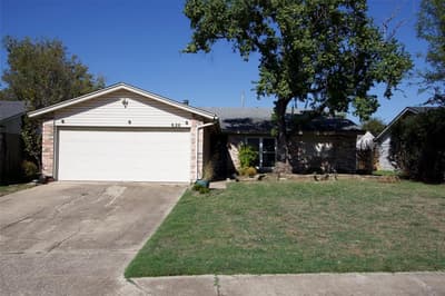 626 Thornwood Trail, Grand Prairie TX 75052