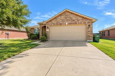 42 Larkspur Drive, Fate TX 75087 - Photo 2