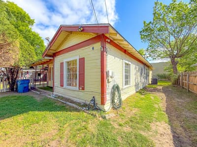 401 S 30th Street, Corsicana TX 75110 - Photo 2