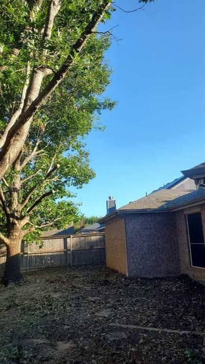 612 Creekview Drive, Burleson TX 76028 - Photo 5