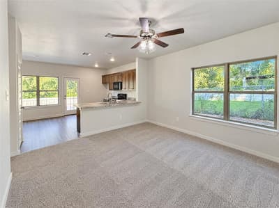 186 S Preston Street, Alvarado TX 76009 - Photo 2