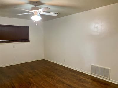 507 W Smith Street, Cleburne TX 76033 - Photo 3