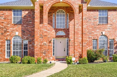 1313 Blue Jay Drive, Lewisville TX 75077 - Photo 3