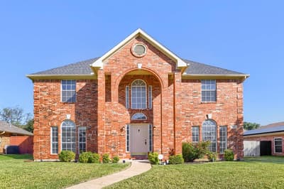 1313 Blue Jay Drive, Lewisville TX 75077