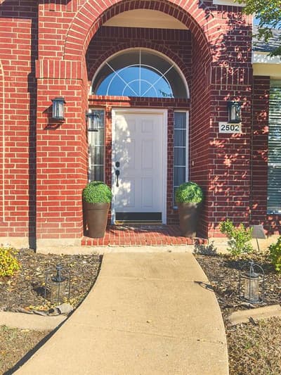 2502 Dove Creek Drive, Rowlett TX 75088 - Photo 2