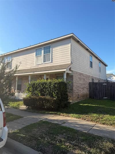 997 Tennessee Trail, Arlington TX 76017 - Photo 2