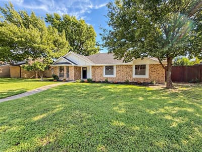 2300 Newcastle Circle, Plano TX 75075 - Photo 2