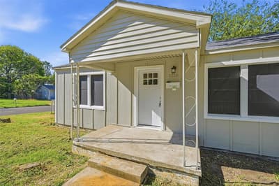 1218 S Maxey Street, Sherman TX 75090 - Photo 4