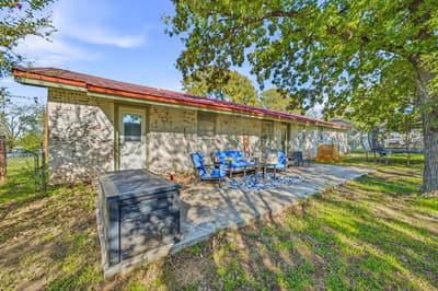 632 E Ross Avenue, De Leon TX 76444 - Photo 3