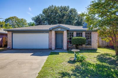 1417 Yorkshire Street, Fort Worth TX 76134 - Photo 4