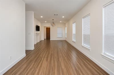 4816 Zilker Avenue, Carrollton TX 75010 - Photo 4