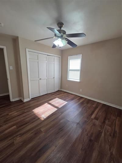 304 S Joyce Street, Lacy Lakeview TX 76705 - Photo 3