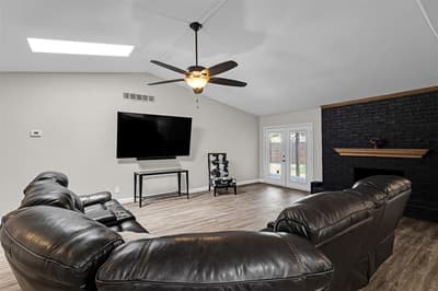 1644 Glenhill Lane, Lewisville TX 75077 - Photo 5