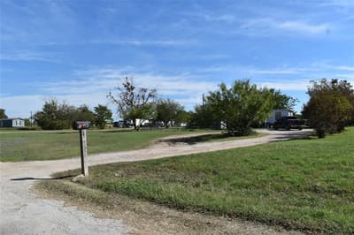 4929 Hitching Post Drive, Weatherford TX 76087 - Photo 4