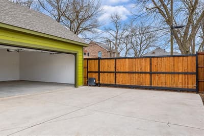 4808 Terry Street, Dallas TX 75223 - Photo 3