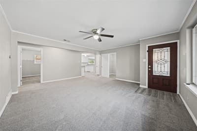 6404 Ravenswood Drive, Fort Worth TX 76112 - Photo 5