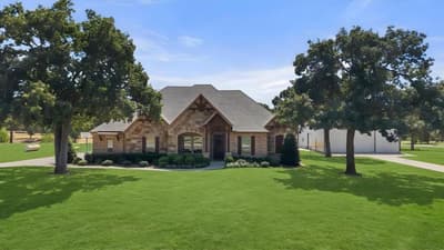 104 Estancia Court, Decatur TX 76234