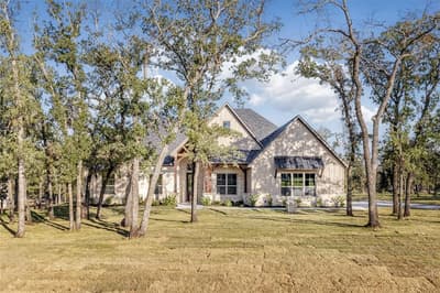 140 Prairie Winds Drive, Poolville TX 76487