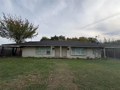 1223 Small Street, Grand Prairie TX 75050